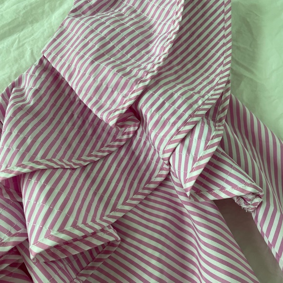 Pink and white Chicwish blouse - Picture 3 of 5